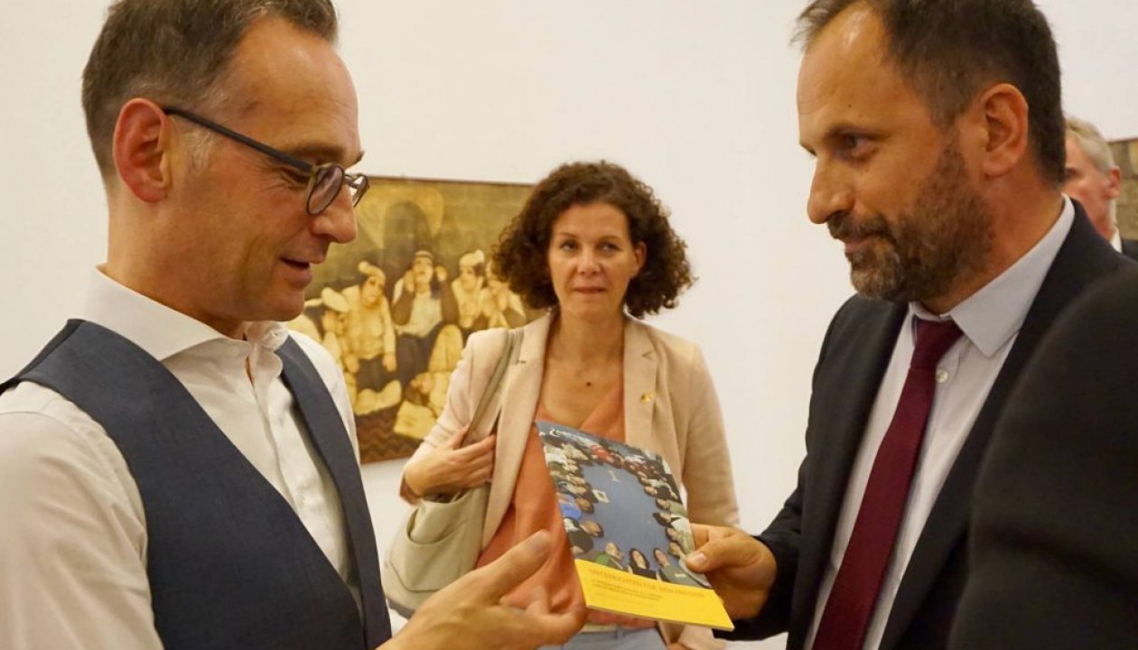 kurvewustrow_heikomaas_bujarluma_a
