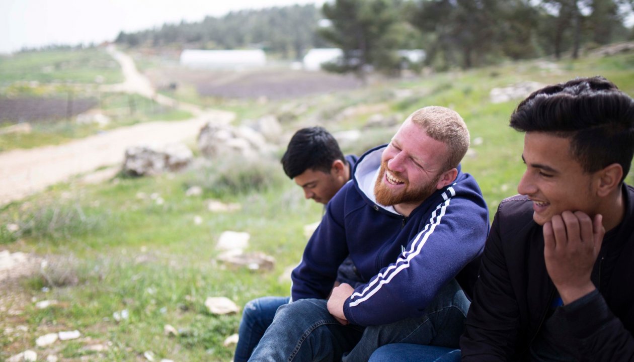 Sami Hureini (Youth of Sumud) Begleitung Schüler*innen