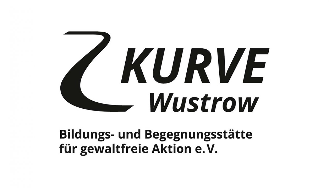 kurvewustrow_logo_homepage_de_a.jpg
