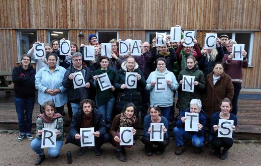 kurvewustrow_solidarisch_gegen_rechts_web.jpg